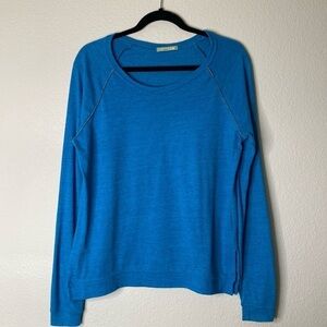 Alternative Earth pullover sweater women’s medium lightweight